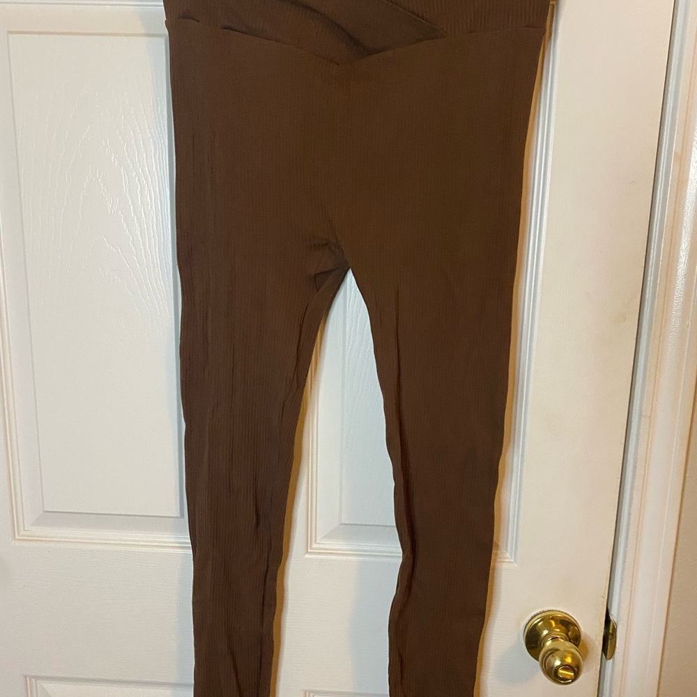 Rue21 Chocolate Ribbed Leggings